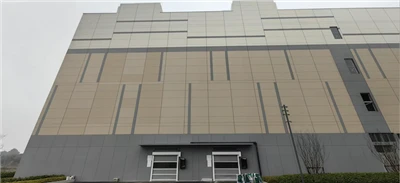 Vertikální parkovací systém typu Comant Elevator- poskytuje 510 míst v Šanghaji